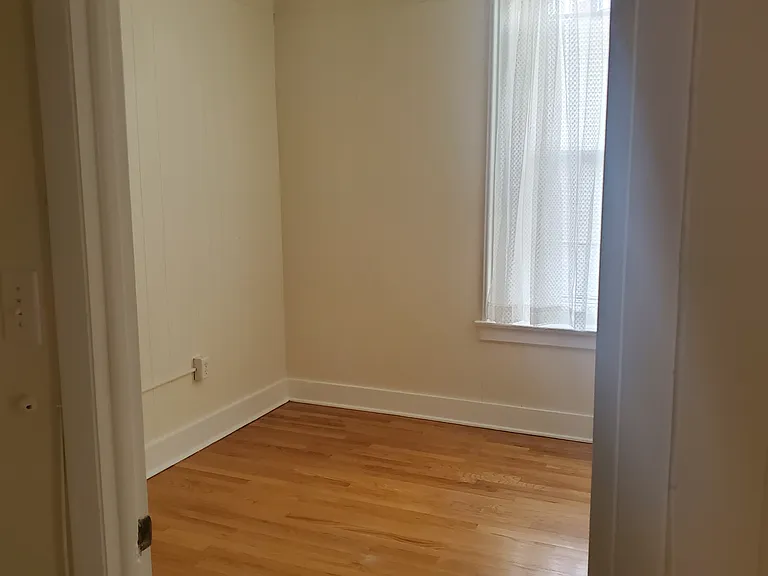 1833 3rd Ave #1833 — Photo 9
