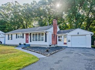 73 Bremen St, Springfield, MA 01108