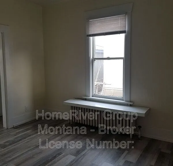 334 W Alder St #2 — Photo 4