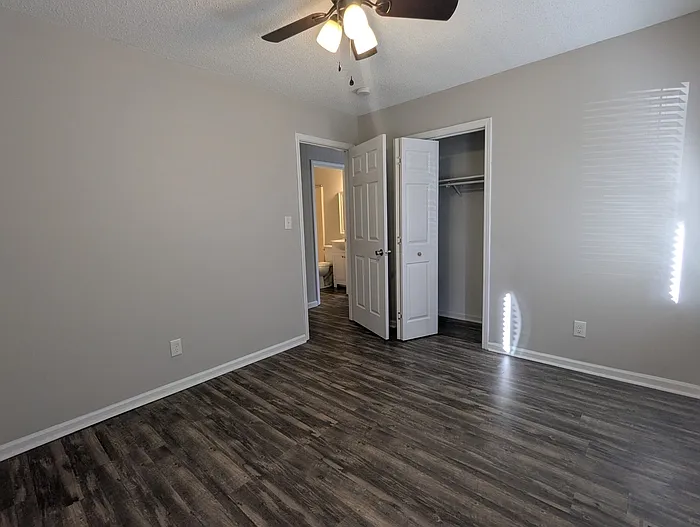 516 Bringle Ferry Rd — Photo 9