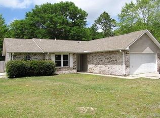 935 Vonna Jo Cir, Pensacola, FL 32506