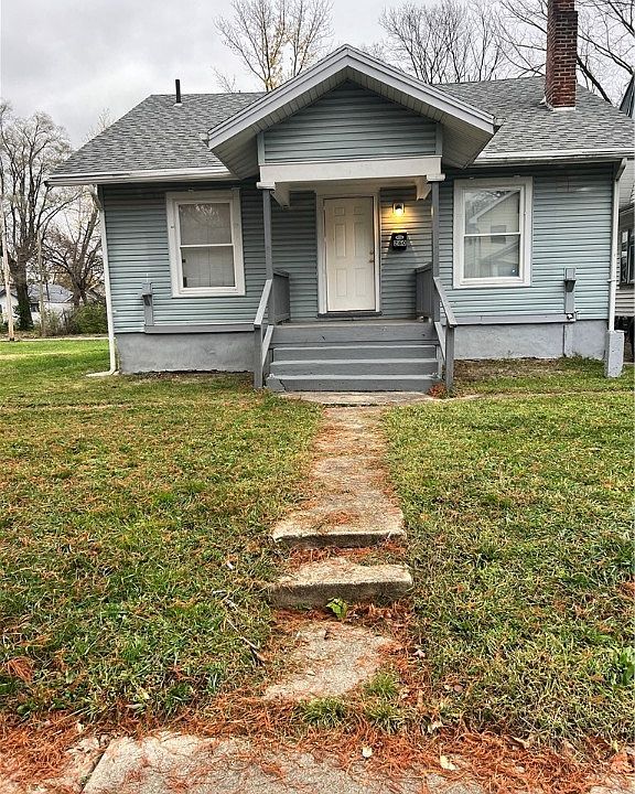 1st image of 260 Westwood Ave