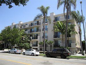 1st image of 1450 S Beverly Dr APT 204