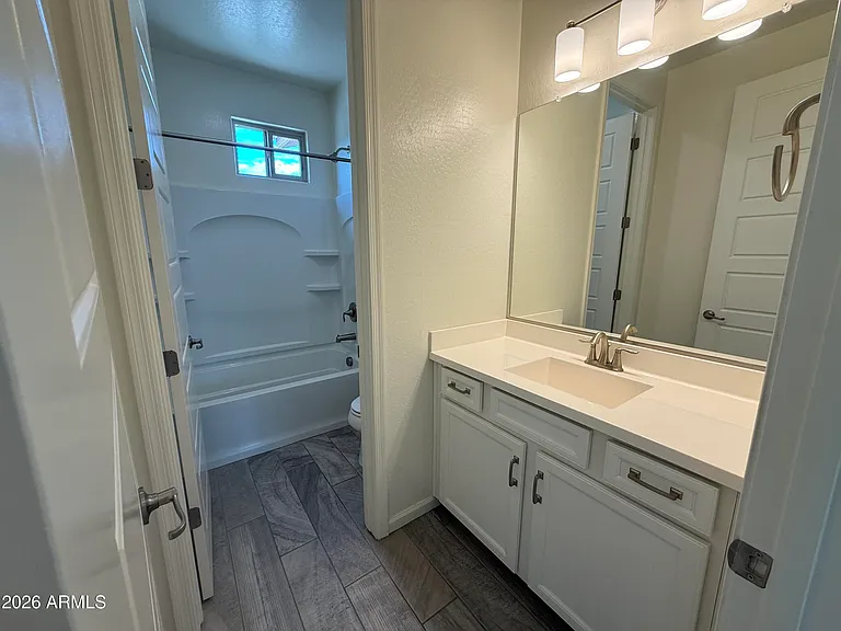 263 E Lantana Dr — Photo 31