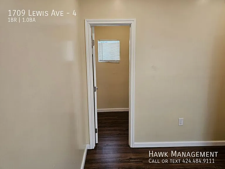 1709 Lewis Ave #4 — Photo 11