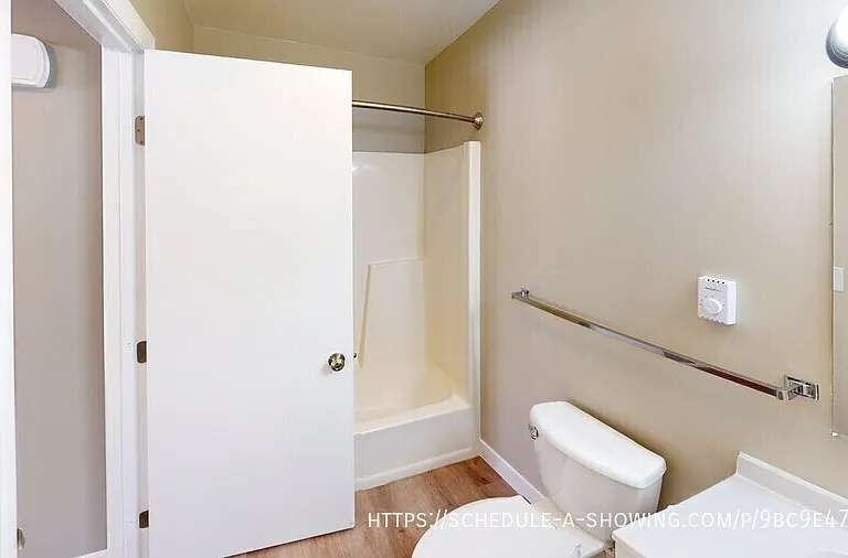 403 E Park St #32 — Photo 3