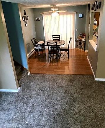 4th image of 712 University Ave