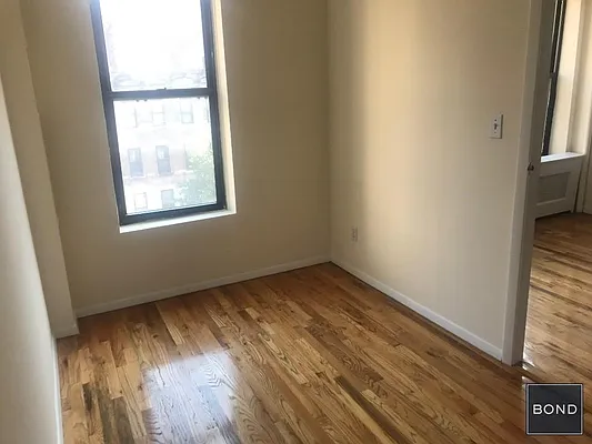 Rented by Bond New York | media 2