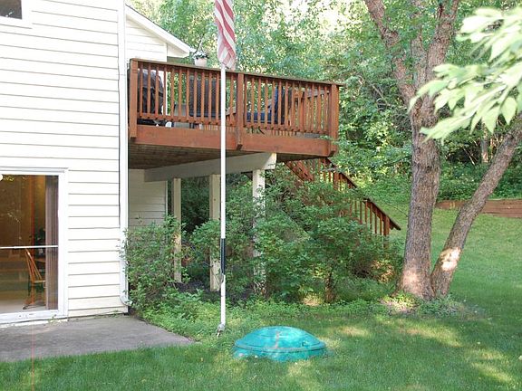 4th image of 16201 Wolfram St NW