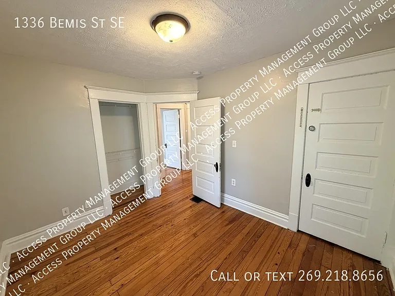 1336 Bemis St SE — Photo 32