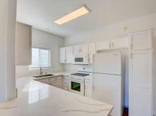2291 W Horizon Ridge Pkwy Unit 8243, Henderson, NV 89052