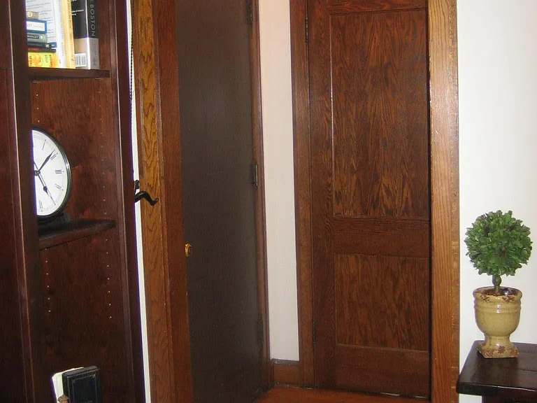 908 Grand Ave — Photo 3