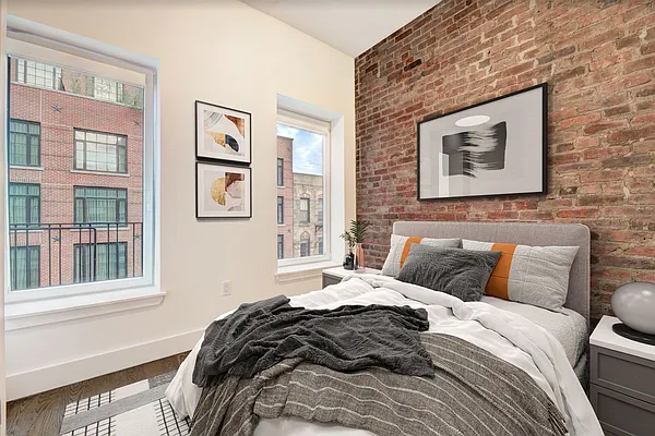 Rented by REAL New York | media 12