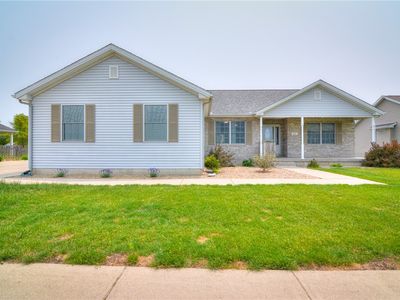 957 W Forsyth Rd, Forsyth, IL, 62535