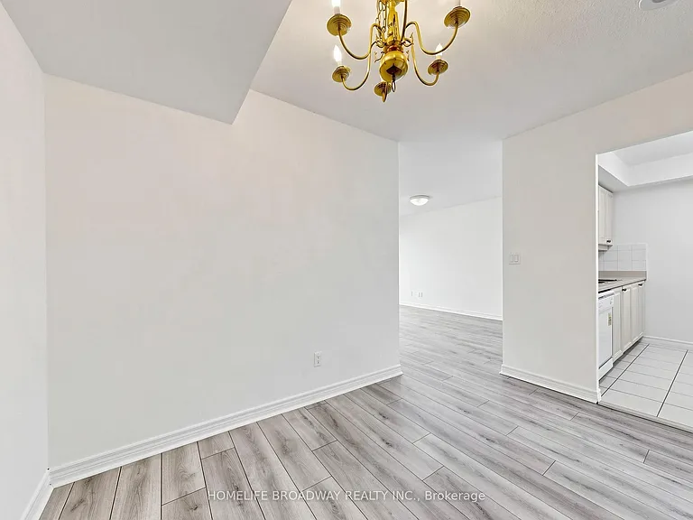 68 Corporate Dr #2827 — Photo 35