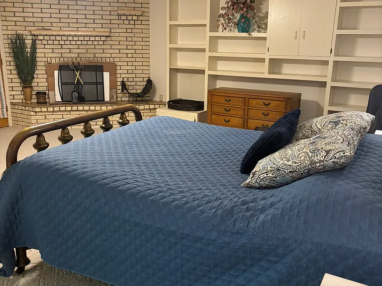 1513 Live Oak Pl — Photo 12