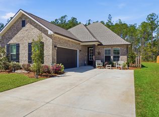 62 Brilliance Blvd, Freeport, FL 32439