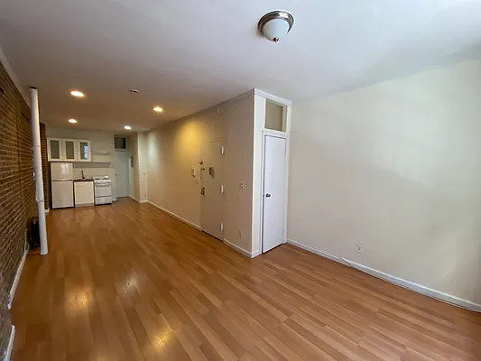 Rented by Terra Magia Inc | media 51