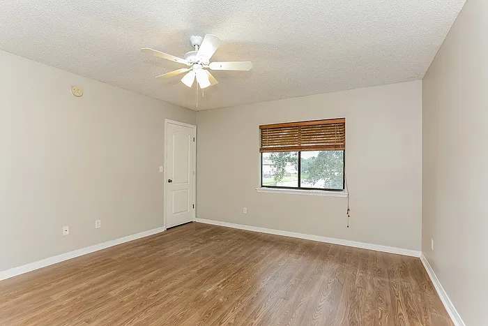 4652 Playschool Dr — Photo 12