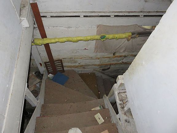 View going into basement