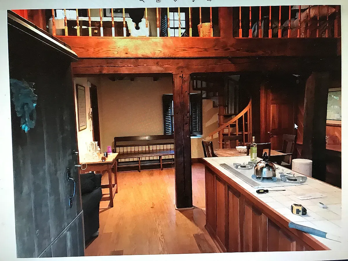 147 Green Valley Rd — Photo 2