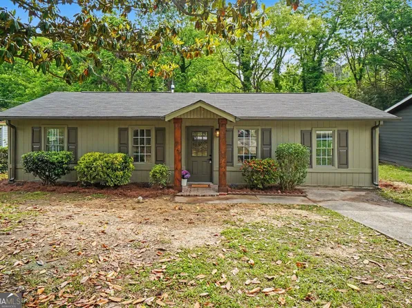 793 Ayrshire Cir NW, Atlanta, GA 30318