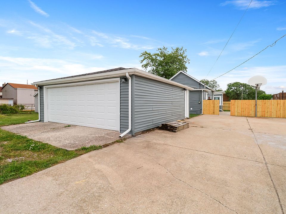 1st image of 4638 Hohman Ave