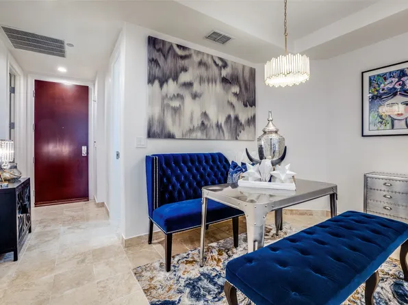 1505 Elm St APT 501, Dallas, TX 75201