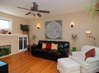 3135 W Leland Ave APT 3W, Chicago, IL