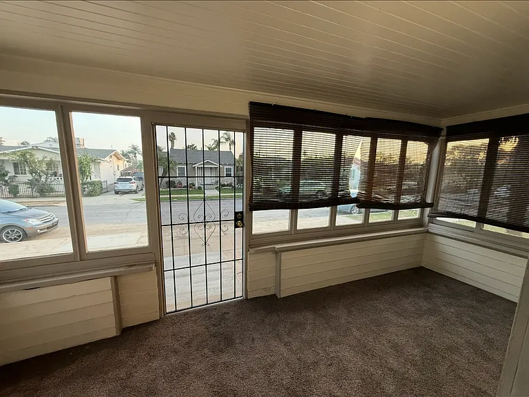 245 E Grevillia St — Photo 3