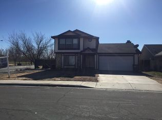 2654 Regal Ct, Lancaster, CA 93535