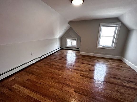 5th image of 20 Newbern Ave Floor 2