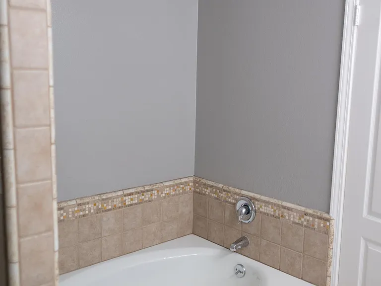 13030 Valleyheart Dr #108 — Photo 37