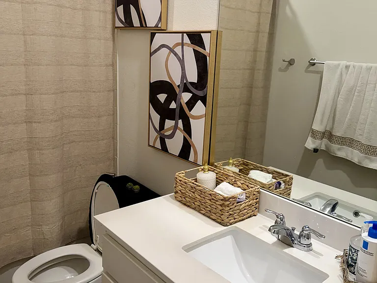 901 Goldenrod Ln — Photo 20