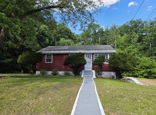 9 Louise Drive, Litchfield, NH 03052