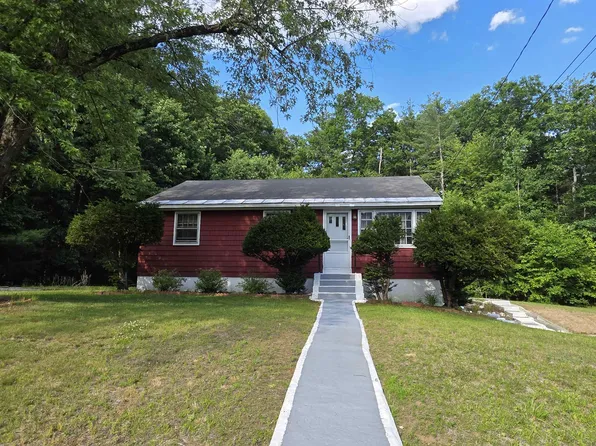 9 Louise Drive, Litchfield, NH 03052