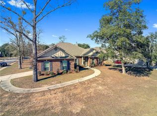 2423 Hidden Oaks Ln, Semmes, AL 36575