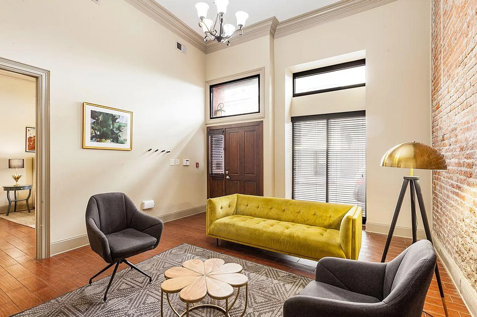 2 bed, 2.0 bath, 1194 sqft, $6,881 — Photo 3