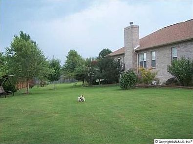 2nd image of 105 Tea Party Cir