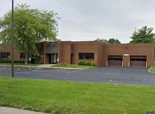 925 Clock Tower Dr, Springfield, IL 62704