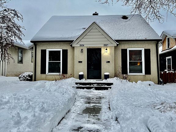 2nd image of 2524 Johnson St NE