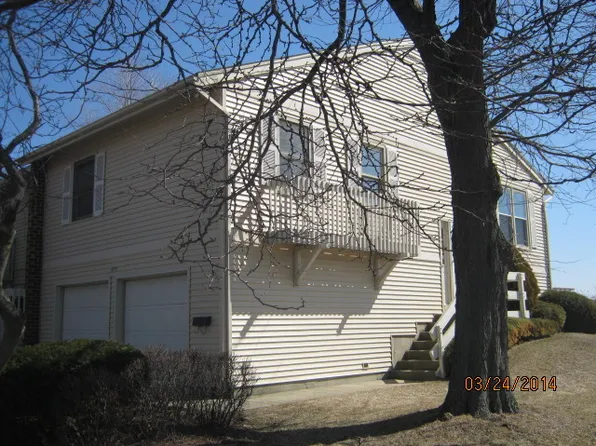 1439 Elder Dr, Aurora, IL 60506