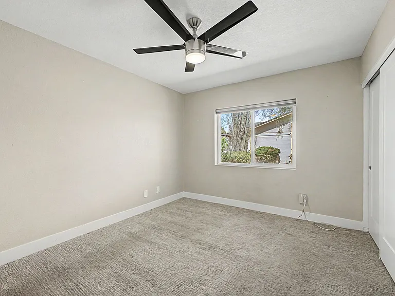 5017 E Acoma Dr — Photo 27