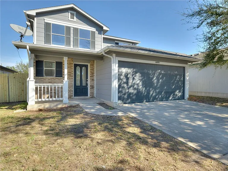 16800 Hamilton Point Cir — Photo 1