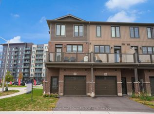 100 Hollywood Ct #29, Cambridge, ON N1R 0C5