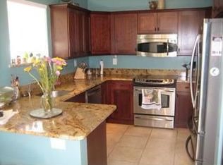 1095 River Birch St, Hollywood, FL 33019