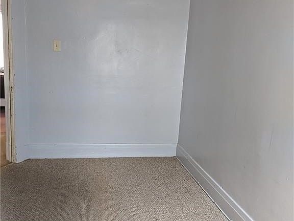 3rd image of 8724 Pershing Ave