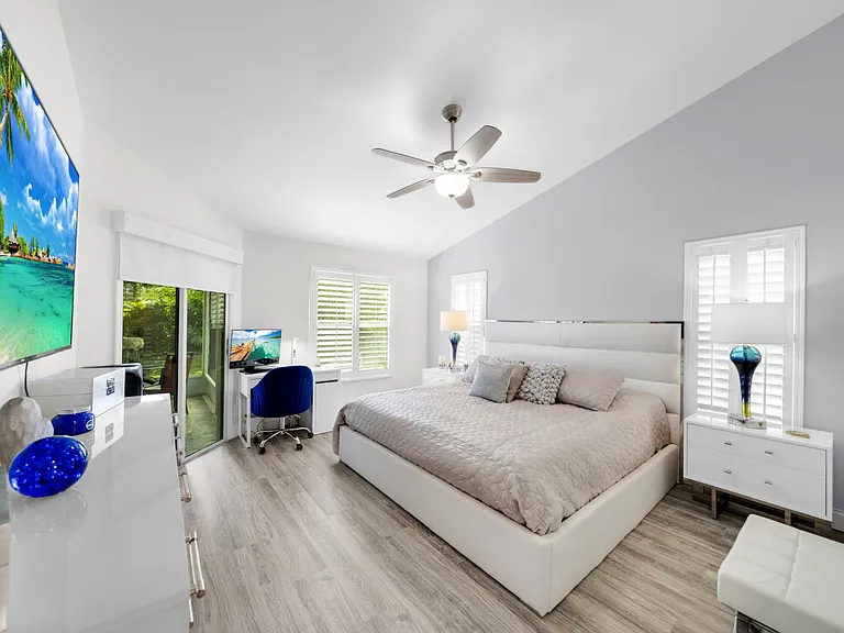 13064 Meadowbreeze Dr — Photo 13