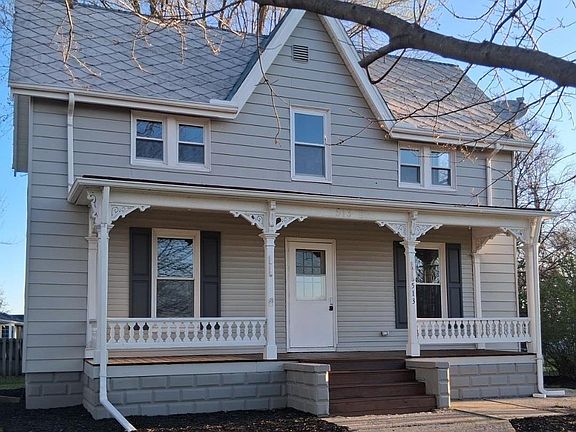 4th image of 513 W Clay St