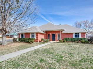 216 D Lynne St, Aubrey, TX 76227